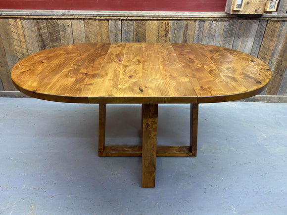 Kitchen table with leaf extendable